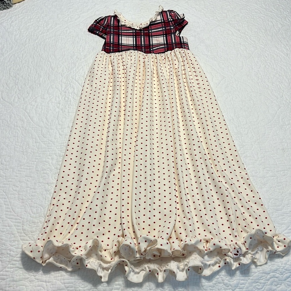 Sweethoney Gown